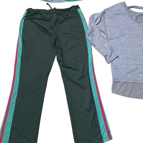 Nike Tek Gear 4 piece Athletic Athleisure Fitness Workout Gorp Bundle Lot size M - Picture 9 of 10